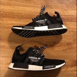 Adidas NMD R1 Logo Pack shoes